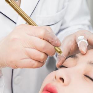 Pluma manual de microblading de doble punta oro y plata para agujas de microblading, maquillaje permanente y tatuajes - Product Image 6