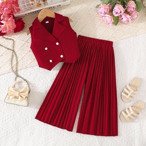 Nuovo prodotto - Abito da <span class=keywords><strong>bambina</strong></span> in stile europeo con top senza maniche, <span class=keywords><strong>pantaloni</strong></span> a gamba larga <span class=keywords><strong>plissettati</strong></span> e completo per bambini - Product Image 6