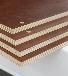 Potente sierra automática horizontal de 2800 mm para cortar vigas, máquina de sierra para paneles de puertas de madera para muebles - Product Image 3