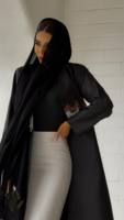 Abaya noire élégante 2026 Vente en gros Abayas décontractées de Dubaï pour femmes musulmanes Broderie avec hijabs Kimono ouvert sur le devant Caftans