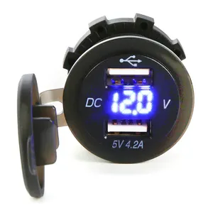 Soket pengisi daya mobil USB Dual 4.2A, pengisi daya tahan air 12 v-24 V dengan lampu LED warna-warni Voltmeter