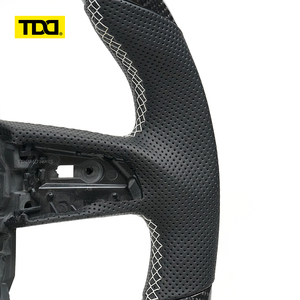 Volant en carbone LED TDD compatible avec Lamborghini Urus, volant en fibre de carbone véritable - Product Image 2