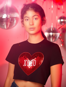 Maglietta Crop Top da Donna con Stampa Disco Ball Heart, Girocollo, Manica Corta, Glitter XOXO, Stile Casual, Vestibilità Ampia, 100% Cotone - Product Image 2