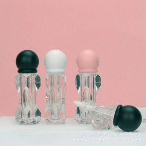 Tube de brillant à lèvres de qualité supérieure de 3ml avec bouchon à vis Bouteilles polygonales transparentes de 5ml avec bouchon à vis rose Huile à lèvres Matériau ABS - Product Image 3