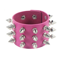 Bracelet en cuir PU durable style punk tendance pour jeunes, avec rivets multiples et pointus, service OEM, style distinctif