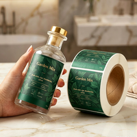 Étiquettes autocollantes en vinyle imperméables Jinyu avec logo, dorure à chaud, pour shampoing, en rouleau, pour emballage de bouteilles de lotion