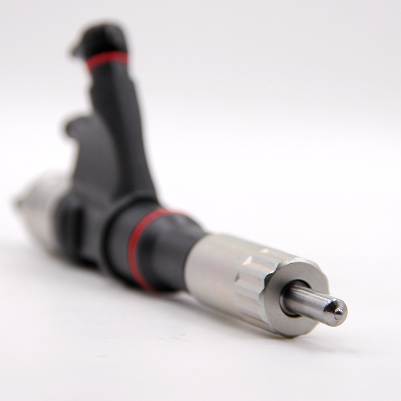 fuel injector 095000-6280 6219-11-3100 injector for Komatsu SAA6D170, HD785-7, WA900-3 injector nozzle 095000-6280 6219-11-3100