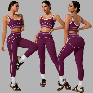 Completo Sportivo da Donna Senza Cuciture per Yoga e Fitness, Reggiseno Sportivo Sexy con Schiena Scoperta e Leggings Modellanti con Strisce Laterali - Product Image 2
