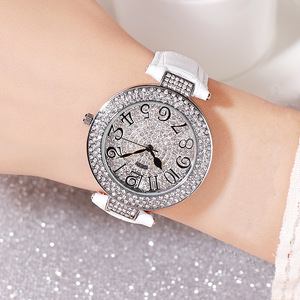 Reloj de mujer de alta gama, resistente al agua, con diamantes incrustados, elegante reloj para estudiantes con esfera grande y marcadores de horas. - Product Image 6
