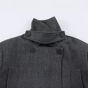 <span class=keywords><strong>Cappotto</strong></span> Invernale da Donna 2026 Personalizzato in Lana Doppiopetto Oversize con Revers a Risvolto e Cintura in Vita, Stile Vintage OEM - Product Image 2