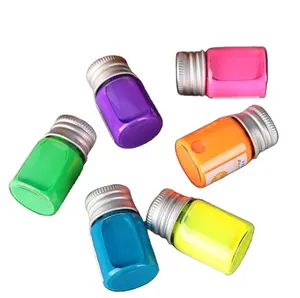 Pigmento fluorescente para a impressão de tinta de gesso solúvel pasta concentrada