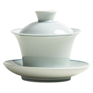 Tazza da Tè in Ceramica Cinese Stile Antico con Motivo Celadon a Forma di Ferro di Cavallo, Grande Ciotola per Tè con Coperchio in Confezione Regalo - Product Image 5