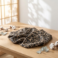 Tissu de luxe haut de gamme 2026 avec broderie de sequins, style imprimé léopard élastique pour robes de soirée et de fête pour femme, techniques de tissage