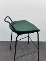 Tabouret de bar moderne et robuste, rembourré, avec base en bois, chaise haute pour îlot de cuisine, atelier, bar à domicile, café, restaurant