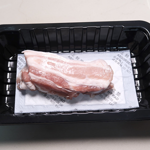 Biodegradable Moisture Absorber Adsorption Pad in Meat Poultry Fruit Tray Food - Product Image 1