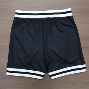 Wholesale High Quality Breathable Men's Double <b>Layer</b> Mesh Fabric Sports Track Workout Gym Mesh Shorts With Pockets - Product Image 5