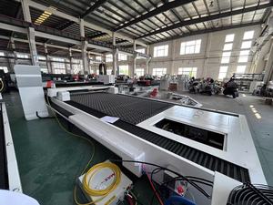 Máy cắt laser sợi <span class=keywords><strong>CNC</strong></span> để bàn 3000x1500 Hệ thống điều khiển cắt laser tự động bằng kim loại Cypcut - Product Image 6