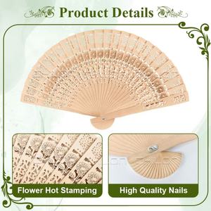 Éventail à main pliant en bois de santal Éventail de mariage personnel ajouré peint - Product Image 4