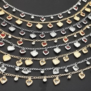 Chaîne de cheville indienne traditionnelle Payal en or antique, faite à la main, avec perles, accessoire festif vintage pour femme - Product Image 3