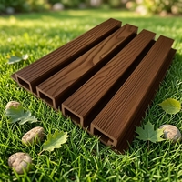 Panel de Pared Exterior de WPC Acanalado, Revestimiento de Listones Compuestos para Exteriores, Tablero de Cercado Impermeable, Pantalla Decorativa de Privacidad para Jardín