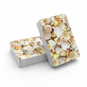 Carte da Gioco con Motivo a Conchiglie, Carte da Poker Portatili in Scatola di Carta Ecologica Riciclabile, Gioco per Feste Multigiocatore - Product Image 1