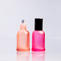 Emballage cosmétique de 10ml avec logo personnalisé bouteille de parfum huile essentielle transparente rouleau en verre bouteille en verre à rouleau