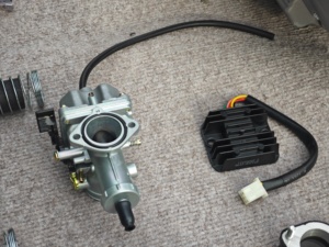 Zongshen nuovo gruppo motore ad asse centrale 4 tempi per triciclo Cargo singolo <span class=keywords><strong>330cc</strong></span> raffreddato ad acqua CDI <span class=keywords><strong>330cc</strong></span> Kick - Product Image 5