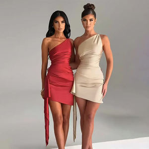 Nuevo Vestido de Verano de Alta Gama para Mujer, de un Solo Hombro, Ajustado, sin Mangas, Sexy, con Espalda Descubierta, Lazo y Corte Irregular Mini - Product Image 2