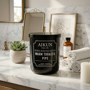 เทียนหอม AIKUN ขนาดใหญ่ในภาชนะแก้วฝ้า พร้อมน้ำยาทำความสะอาดพื้นผิว กลิ่นหอมแบบ OEM บรรจุในขวดแก้ว เหมาะสำหรับขายปลีกและจัดแสดง - Product Image 5