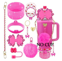 Accessoires pour gobelets compatibles avec les gobelets de 40 et 30 onces, couvercle en plastique rose mignon, design minimaliste