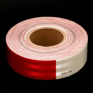 Hoge Zichtbaarheid Duurzaam Conspicuity Dot Goedgekeurd Reflecterende Strips Zelfklevende Veiligheid Rode En Witte DOT-C2 Reflecterende Tape