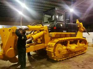 Bulldozer para Movimiento de Tierras de Carga Pesada SD32 257kW 37200kg 10m³ para Infraestructura, Minería, Carbón en el Desierto, Condiciones de Trabajo Especiales - Product Image 3