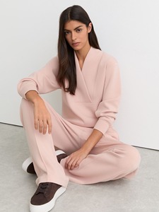 Sustainable Custom Cotton Blend Women Tracksuit Premium Solid Color Tracksuit Relaxed Fit Tracksuit Set Leisurewear - Product Image 1