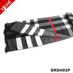 Venta al por mayor nuevos hombres bufanda larga a cuadros chal invierno grueso suave acrílico borlas bufanda - Product Image 3