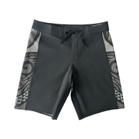 Short de plage résistant à l'eau pour homme avec ceinture élastique, poche latérale à cordon de serrage à séchage rapide et imprimé de ceinture en faux daim