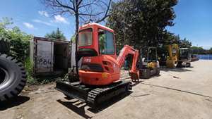 Componente Central del Motor de Alta Calidad Usado para Excavadora U-25 U35 de 2.5 Toneladas 2012, Capacidad del Cucharón de 0.15M3, Enfocado en el Motor para Video - Product Image 4