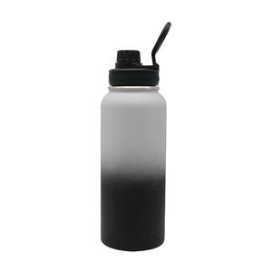 Nouvelle Arrivée - Bouteille Isotherme Sportive Portable en Acier Inoxydable 18/8 à Double Paroi Sous Vide 750ml (22oz) - Product Image 4