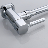 Robinets de cuisine sanitaires Corps en zinc chromé Robinet de cuisine moderne pour eau froide simple