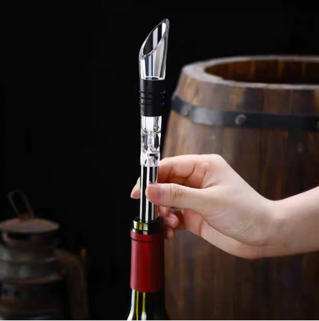 Bar Party Tool Stainless Steel Beer Ice Chiller Cooling Frozen Stick Pourer Wine and Beverage Wine Bottle Cooler