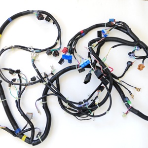 Çevre Koruma Otomotiv Kablo Konnektörü Kalaylı Bakır Özlü PTFE/Naylon Alev Geciktirici IP66 Motor Kornası için CE - Product Image 4