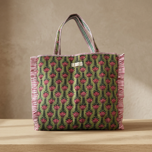 Bolso Tote de Algodón Acolchado con Estampado Artesanal, Cierre de Cremallera, Color Sólido, Forro de Algodón con Volantes Florales, Diseño Espacioso, Estilo Bohemio - Product Image 1