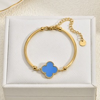 Bracelet en acier inoxydable plaqué or 18 carats de luxe classique avec trèfle à quatre feuilles et coquille blanche pour femme, cadeau de bijoux certifié