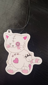 Eccellente Deodorante per Auto a Forma di Gatto con Patchwork di Coniglio - Fragranza Lussuosa e Complessa, Elegante Ornamento a Forma di Gatto per Auto e Casa - Product Image 3