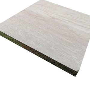 Tablero de Partículas de Melamina de 18 mm de Espesor, Madera Contrachapada de Pino Tratada a Presión para Decoración de Muebles, Opciones de Espesor de 12 mm y 15 mm, MDF - Product Image 3