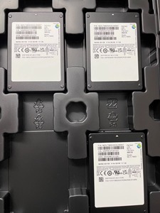 Disque SSD HORNG SHING utilisé MZILT960HAHQ-00007 PM1643 SAS 960G SATA 6Gbps SSD - Product Image 2