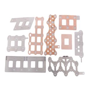 บัสบาร์แบตเตอรี่แบบกำหนดเองพร้อมแผ่นทองแดงผสมนิกเกิลสำหรับแบตเตอรี่ LiFePO4 รุ่น 18650/21700 - แท็บเชื่อมต่อ, รูปทรงตามสั่ง - Product Image 1