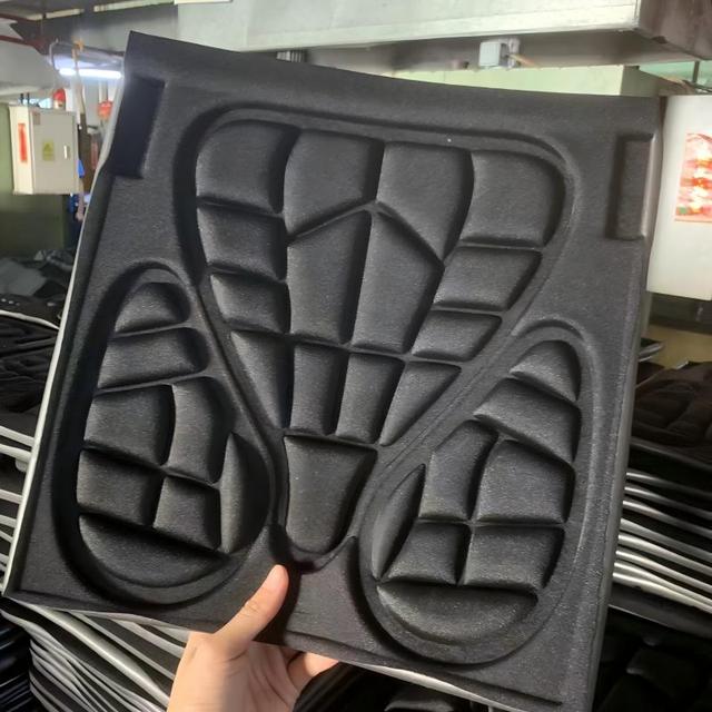Customized Manufacturer of Compressed EVA Foam Pas Large Medium Small Size Knee Pads
