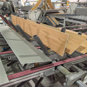 Plancher en vinyle de luxe à clipsage SPC, écologique, facile à installer, fabriqué en Chine - Product Image 1