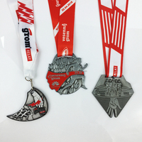 Médaille en métal en alliage de zinc plaqué or moulé sous pression pour les récompenses sportives-pour le cyclisme marathon. Gravé Sports Awards pour