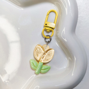 Llavero con Colgante de Tulipán y Diseño de Pentagrama, Adorno Acrílico Kawaii en Colores Pastel - Product Image 2